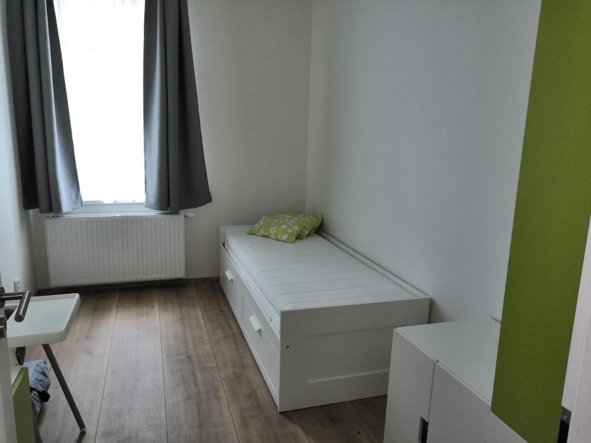 Znojmo Apartmany Апартаменты *